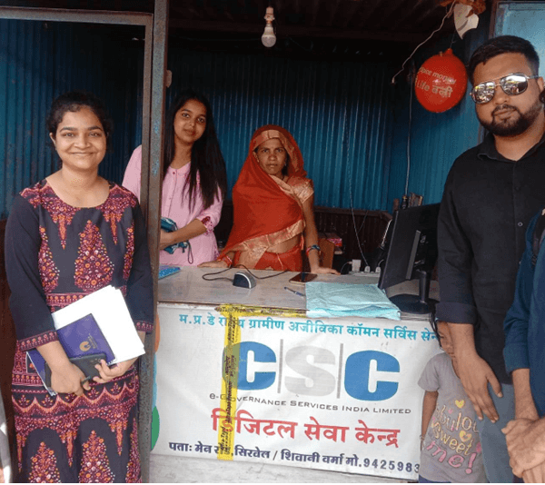 Connecting Communities, Transforming Lives: Shivani Verma's Inspiring Story of Financial Empowerment